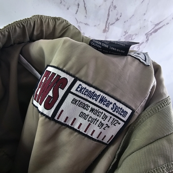 Obermeyer Pants Womens 32 X 29 Brown Black Tan Ski Snow Shell Vintage - Picture 11 of 14